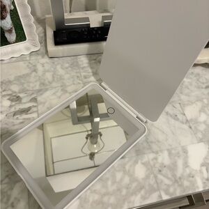 White LED Vanity Mirror